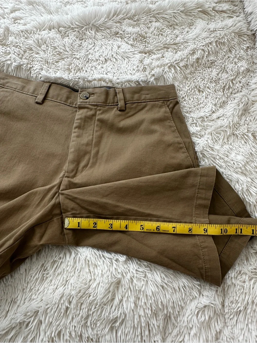 BANANA REPUBLIC Aiden Khaki Chino Shorts Size 30 Stretch 9” Inseam Men’s Casual